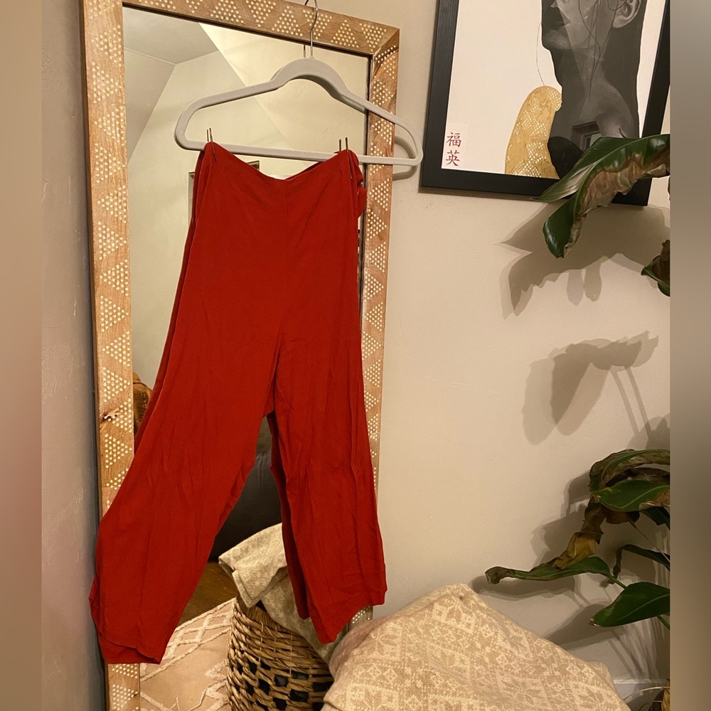 LAST CHANCE: Medium red capri Attu trousers. So comfortable and cute!